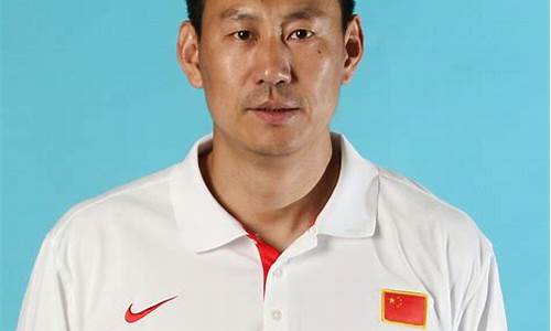 杜锋李楠是国家队主帅是不是真的-杜锋李楠